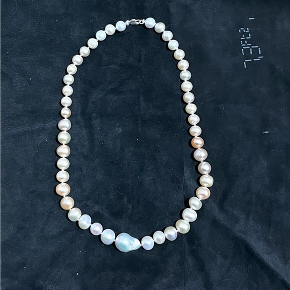 Cream and White Natural Baroque Freshwater Pearl Necklace Sterling Silver - Picture 4 of 4